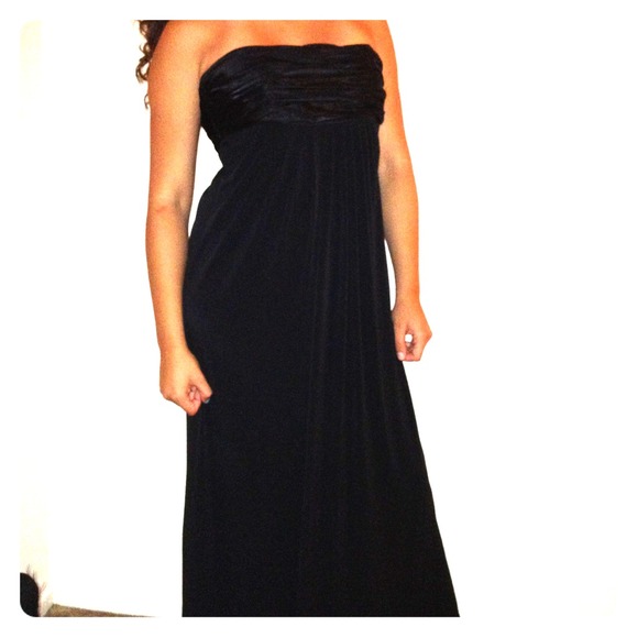 Long black dress