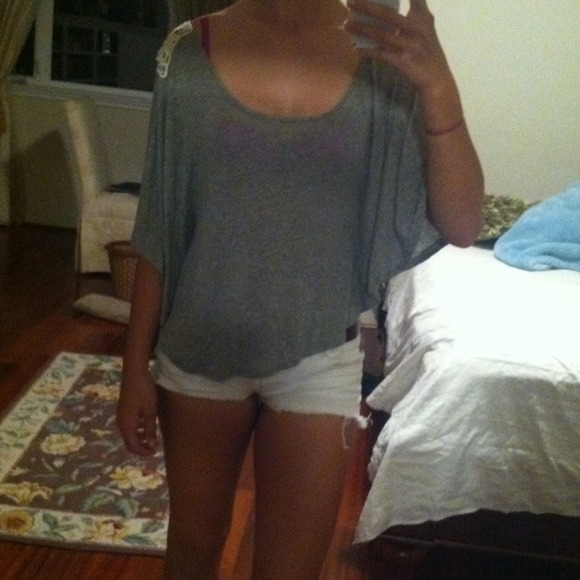 Flowy shirt - Picture 1 of 2