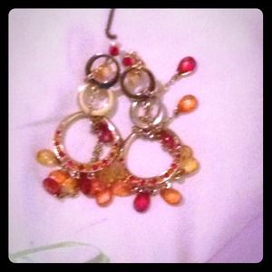 2 nice set of earrings.!!!! TRADED!!!!