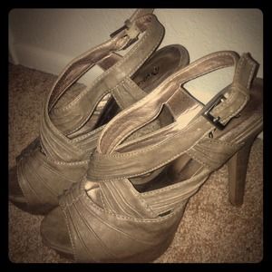 Taupe heels