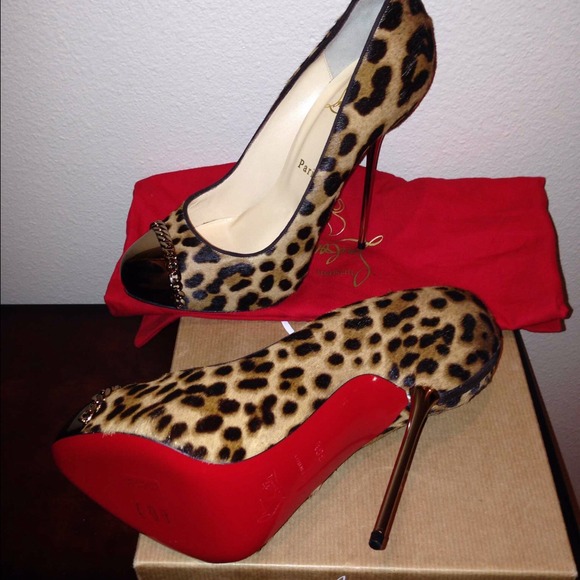 Christian Louboutin Shoes - 🎉Authentic Christian Louboutin 🎉make an offer 😍