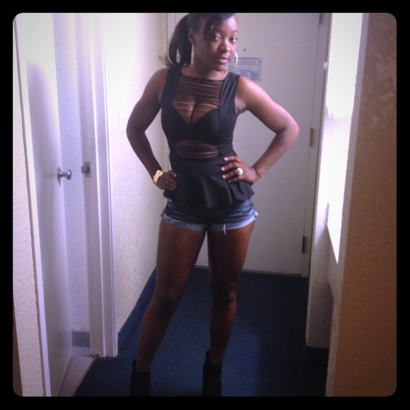 Meet your seller 👋😄