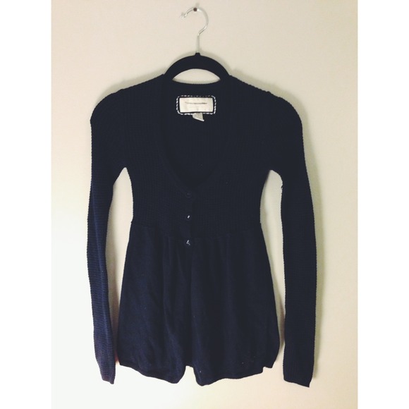 ❌TRADED❌AE Navy knit cardigan ⚓✨
