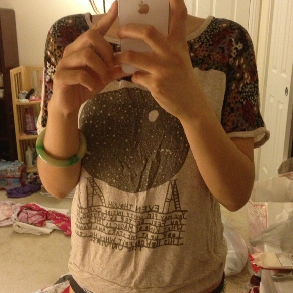 Cloth - Picture 3 of 3