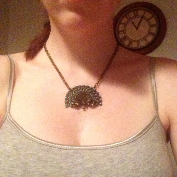 Peacock necklace - Picture 3 of 4