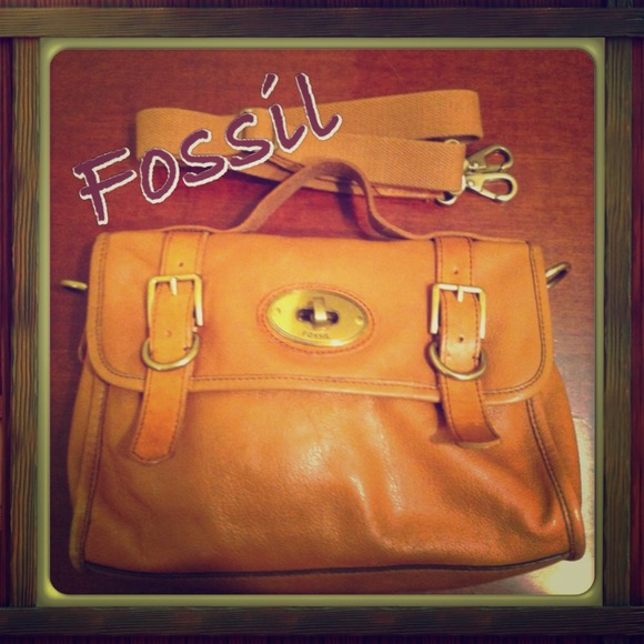🍓🌸 Fossil hand bag 🌸🍓