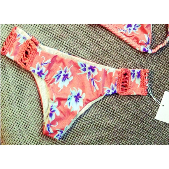 T R A D E D// ACACIA Gili Bottoms 🌺
