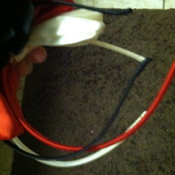 Three headbands - Picture 4 of 4