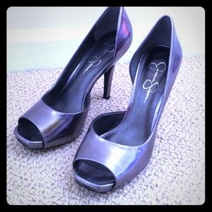 Jessica Simpson peep toe heels!