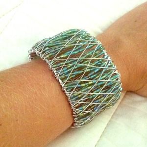 Beaded bracelet