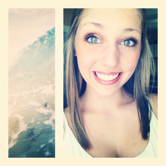 ATTENTION POSHERS! PLEASE MAKE ME AN OFFER! ☀