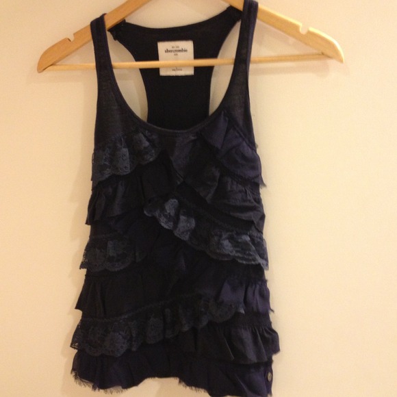 Ruffle navy top