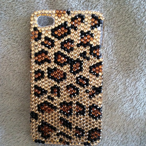 SOLD iPhone 4 jeweled leopard case