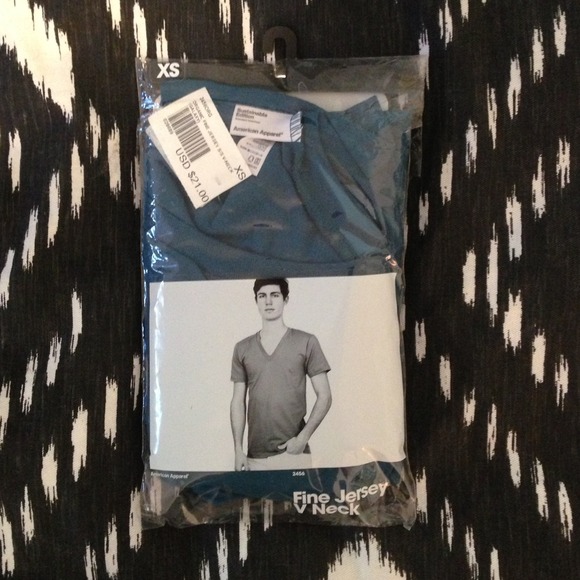 *SOLD*American apparel V-Neck Teal tee