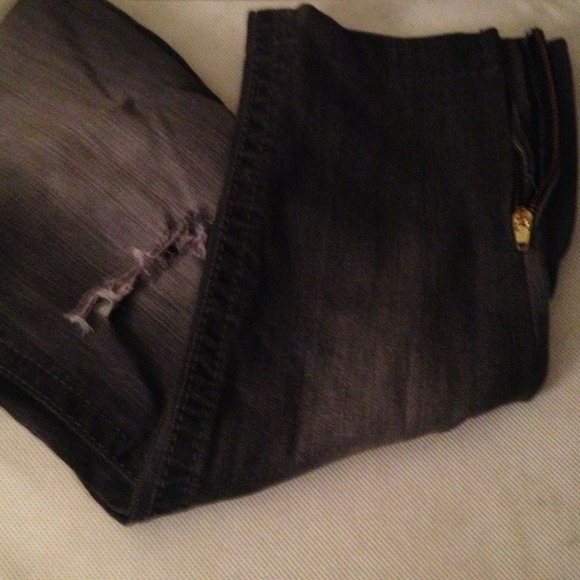 MEK Denim - Picture 3 of 3