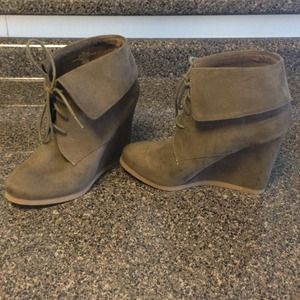 Cute heeled boots from target!