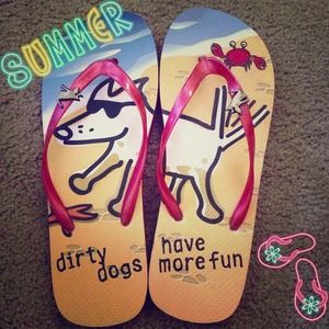 ⬇️REDUCED⬇️ "Dirty Dogs" Old Navy Flip Flops NWOT