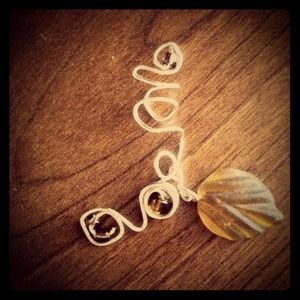 Ear cuff