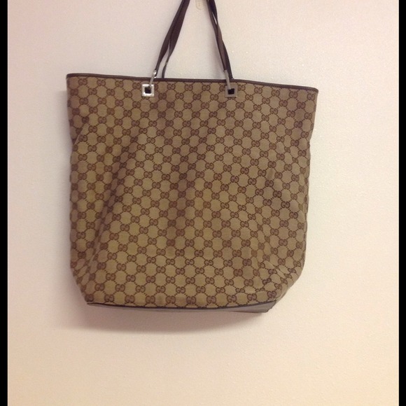 ~SOLD~ Authentic Gucci Bag