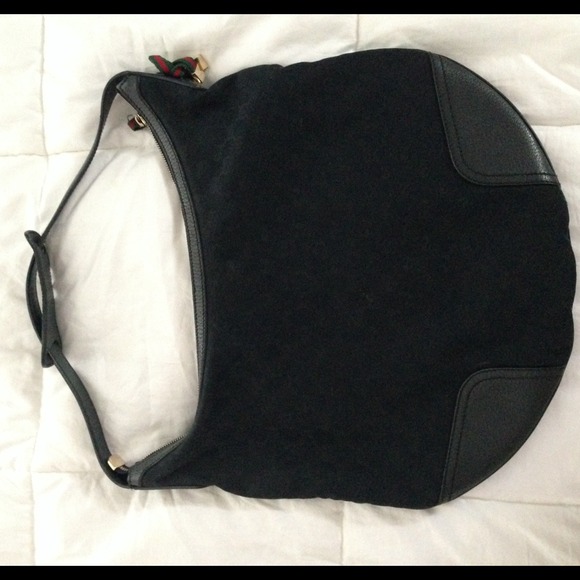 Gucci Handbags - Authentic Gucci Bag