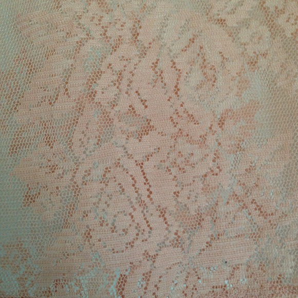 Rose pattern see through top - Picture 2 of 2