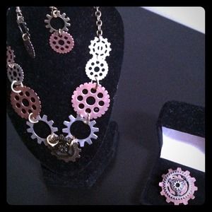 Metal gear jewelry set