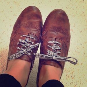 ❤Traded❤ Cathy Jean Lace Up Oxford Shoes