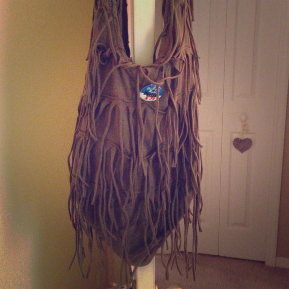 Fringed bag😝