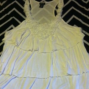 Djburpes bundle Rue 21  ruffle tank