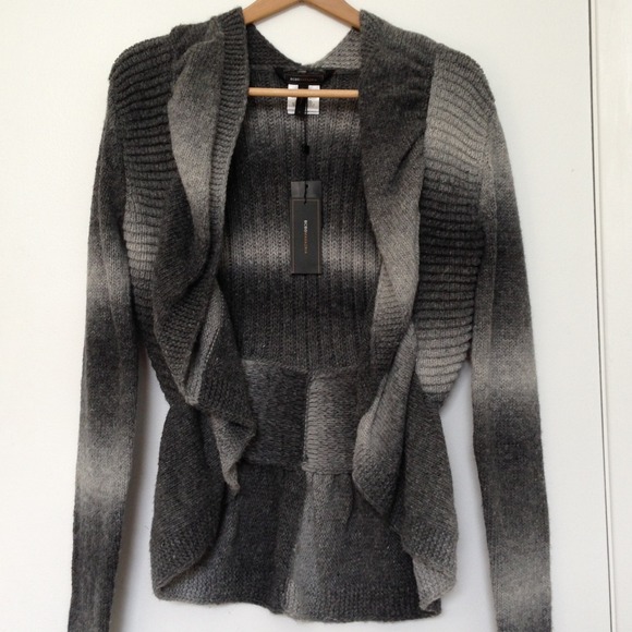 NWT BCBC GRAY OMBRÉ SWEATER