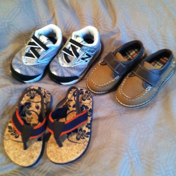 Shoes for toddler :)