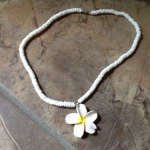 Hawaiian flower necklace