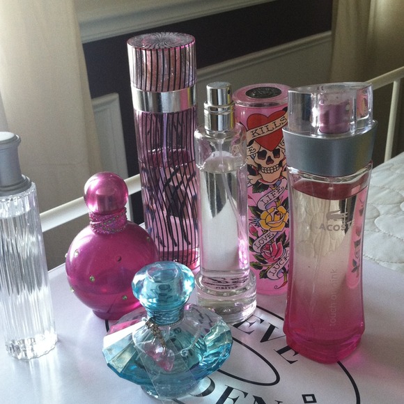 Bundle of 6 perfumes on hold***!!