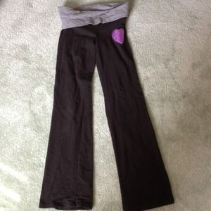 Victoria's Secret "pink" yoga pants