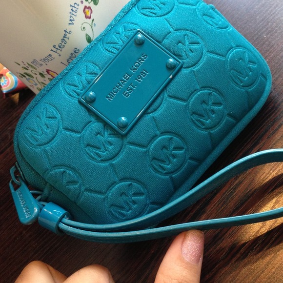 New Michael Kors  wristlet