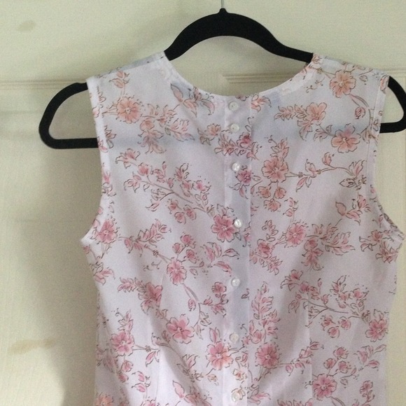 Women’s Karen Scott Floral Top Size Small - Picture 2 of 3