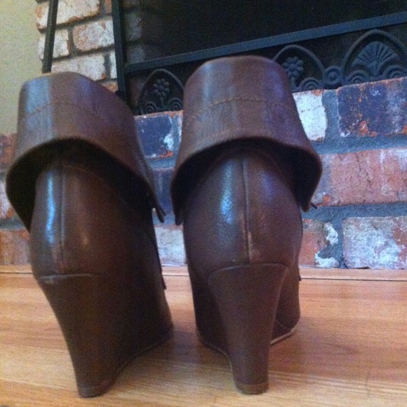 Pilar Abril Wedge Booties - Picture 2 of 3