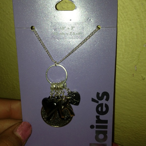 Super adorable "K" neclace