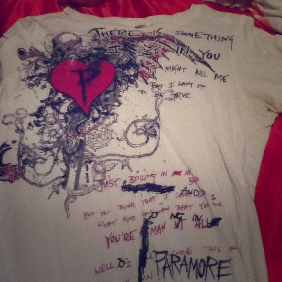 Paramore Tshirt