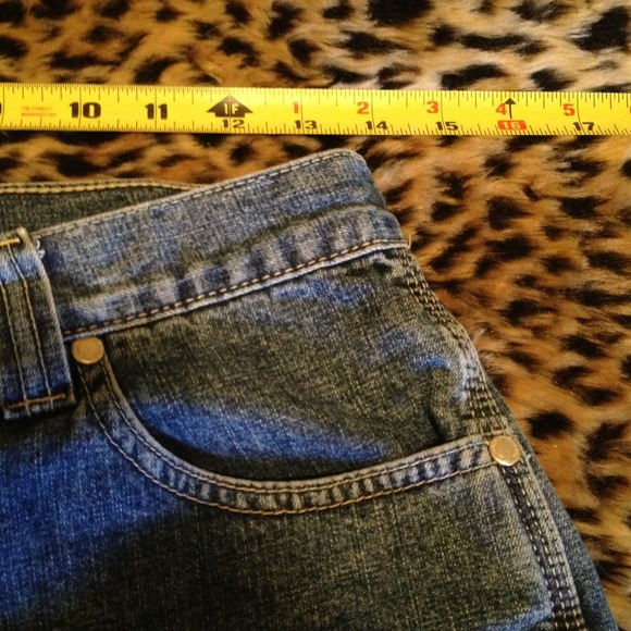 High Waisted Jean Shorts - Picture 3 of 4