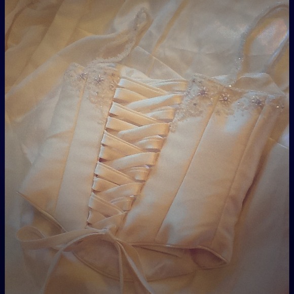♡♥♡SOLD♡♡♥Alfred Angelo Corset Wedding Dress