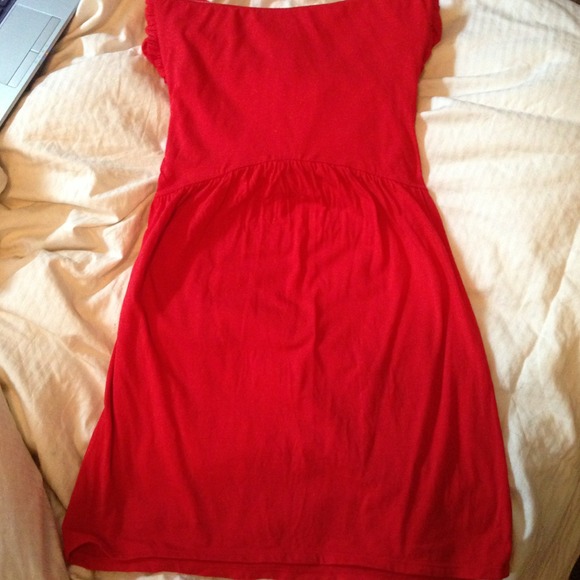 Hold-Red dress from Victoria Secret. - Picture 3 of 4