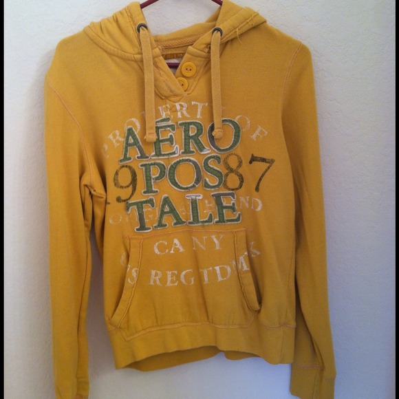 Aeropostale Pull Over Hoodie