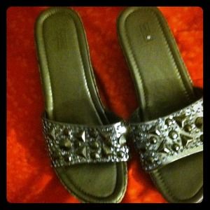 2" Gun metal Wedges.