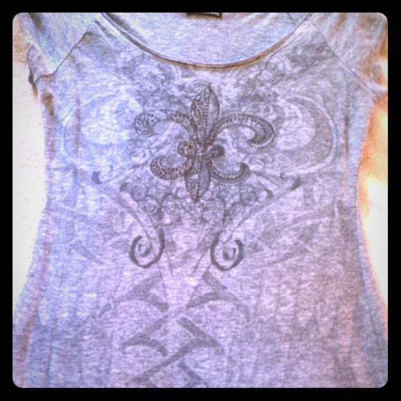 Grey wet seal shirt