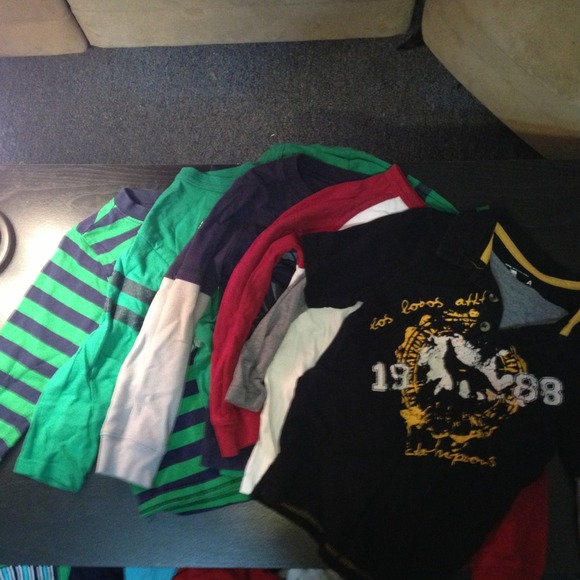 👕(5) Long sleeve boys shirts👕