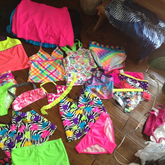 LOTS OF SWIMSUITS!!!