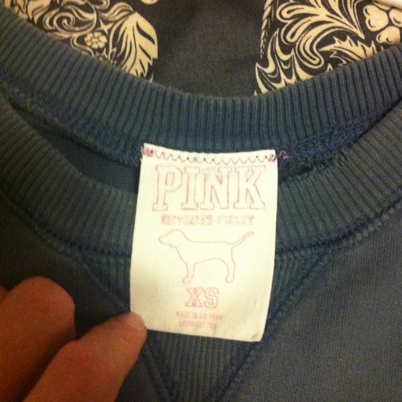 🚫Traded🚫Pink vs sweatshirt - Picture 4 of 4