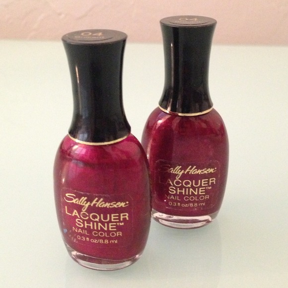 Sally Hanson nail polish