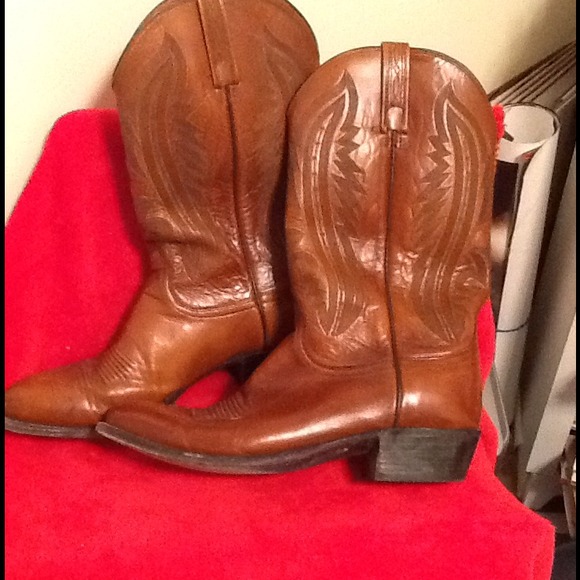 Lucheese,bundle for vonniem,this skirt,sweater